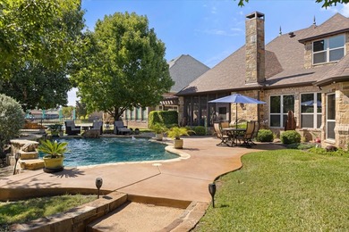 Welcome to your ultimate waterfront retreat in one of Granbury's - photo 30