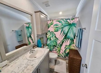 Large Stunning 3Bed 2Bath All Ages Community!! Renting is - photo 30