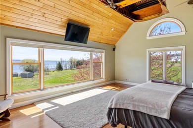 A private Vermont lakefront retreat without sacrificing access - photo 37