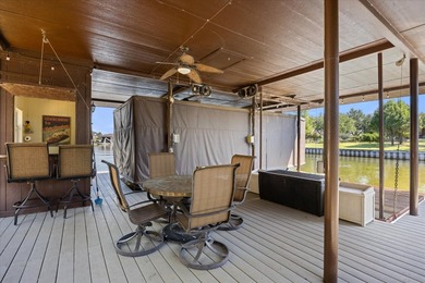 Welcome to your ultimate waterfront retreat in one of Granbury's - photo 37