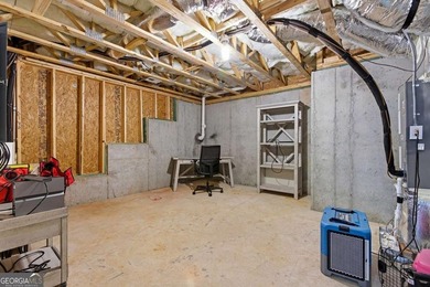 Some homes just have a good feeling... and this is one of them! - photo 38