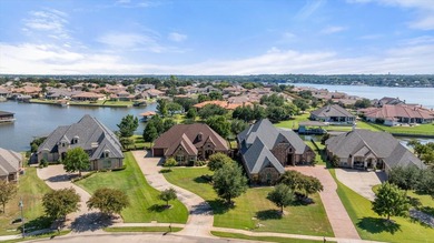 Welcome to your ultimate waterfront retreat in one of Granbury's - photo 40