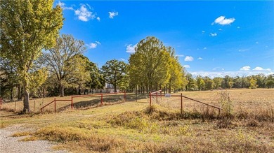 (private lake, pond, creek) Acreage For Sale in Caldwell Texas