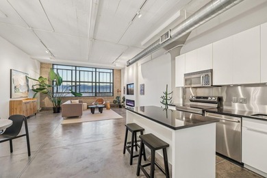 Amazing historic loft featuring soaring ceilings, oversized - photo 1