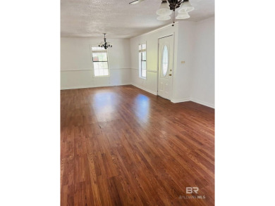 Don't miss this incredible opportunity in Theodore! This