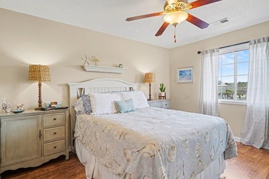 Turn-key 2BR/2BA end unit condo with stunning Intracoastal - photo 16