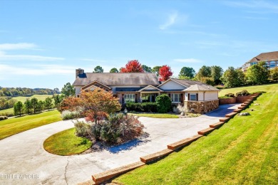 Fort Loudoun Lake Home For Sale in Louisville Tennessee