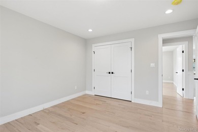 Brand-New Custom Colonial in the Heart of Merrick - Move-In - photo 42