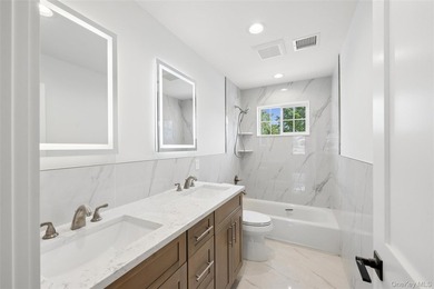 Brand-New Custom Colonial in the Heart of Merrick - Move-In - photo 43