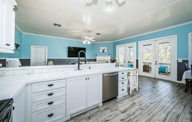 5127 Bay Blvd, Port Richey, FL 34668 Waterfront Home with Canal - photo 13