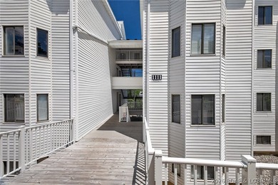 Here's your chance to own this freshly painted and cleaned 2nd - photo 27