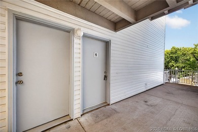 Here's your chance to own this freshly painted and cleaned 2nd - photo 33