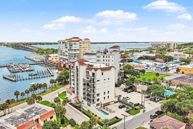 WELCOME to the pinnacle of luxury waterfront living in the heart - photo 3