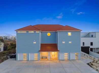 Built in 2023, this custom 5BR, 5.5BA Gulf-front residence - photo 4