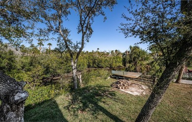 5127 Bay Blvd, Port Richey, FL 34668 Waterfront Home with Canal - photo 39