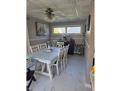 Spacious and well-maintained 3-bedroom, 2 full bath home located - photo 3