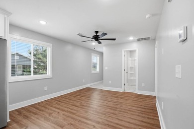 1068 Mill SE St - photo 10