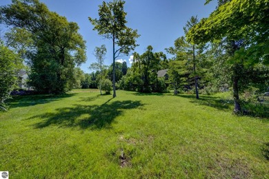 Create your dream home on this exceptional 0.70-acre waterfront - photo 11
