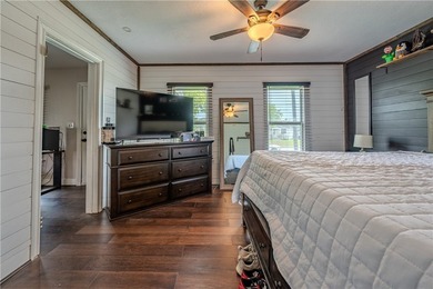 Looking for an affordable home with updates already completed? - photo 12