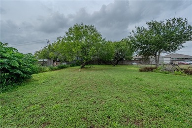 Looking for an affordable home with updates already completed? - photo 15
