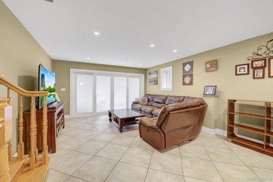 Welcome to this beautiful multi-level home offering the perfect - photo 19