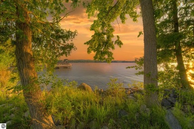 Create your dream home on this exceptional 0.70-acre waterfront - photo 19