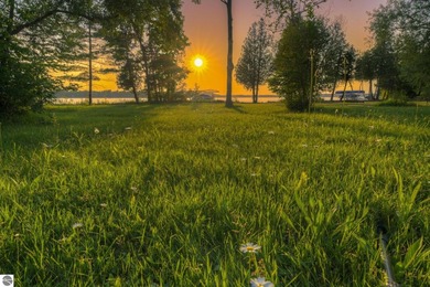 Create your dream home on this exceptional 0.70-acre waterfront - photo 20