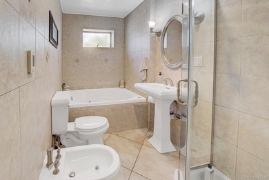 Welcome to this beautiful multi-level home offering the perfect - photo 23