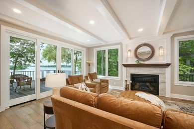 Experience Lake Minnetonka luxury in this like-new end-unit - photo 3