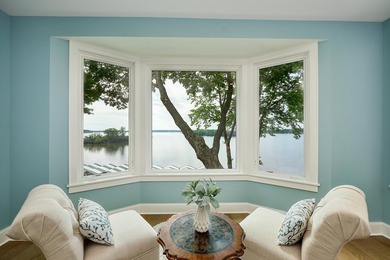 Experience Lake Minnetonka luxury in this like-new end-unit - photo 5