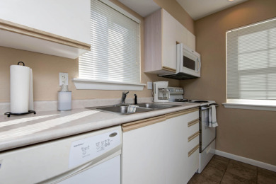 Walk-in Nightly Rental Condo on Table Rock - photo 7