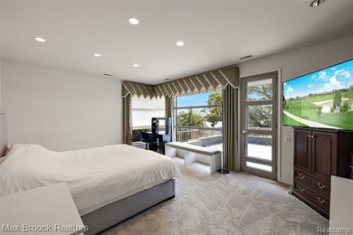 Experience breathtaking panoramic views of Pine Lake and - photo 13