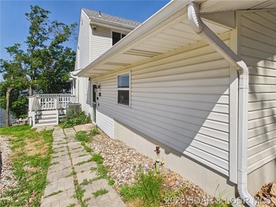 ***MOTIVATED SELLERS*** Lake living is easy in this beautiful - photo 14