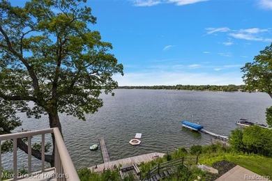 Experience breathtaking panoramic views of Pine Lake and - photo 14