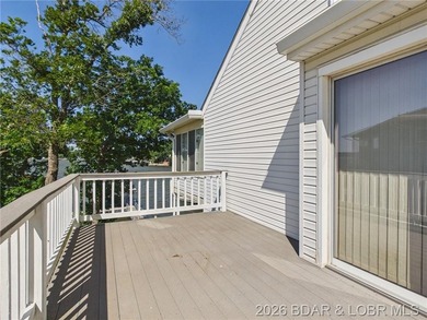 ***MOTIVATED SELLERS*** Lake living is easy in this beautiful - photo 15