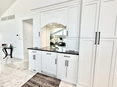 Experience the ultimate island lifestyle in your Contemporary - photo 16