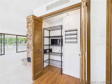 ***MOTIVATED SELLERS*** Lake living is easy in this beautiful - photo 22