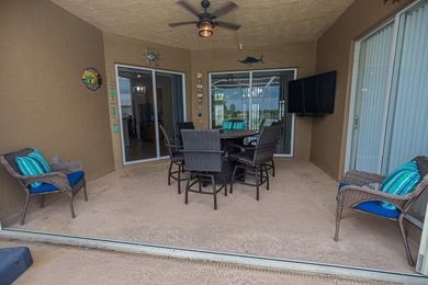 Enjoy stunning lake and pool views from this beautifully - photo 22