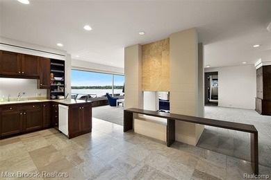 Experience breathtaking panoramic views of Pine Lake and - photo 23