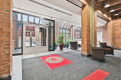 Enjoy stunning city views from this 5th-floor condo in the