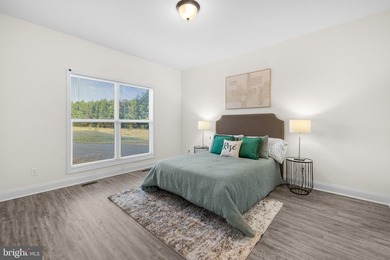 Wake up to the sun rising over the Potomac River from your - photo 30