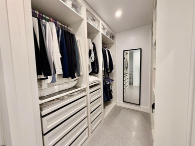 Experience the ultimate island lifestyle in your Contemporary - photo 34