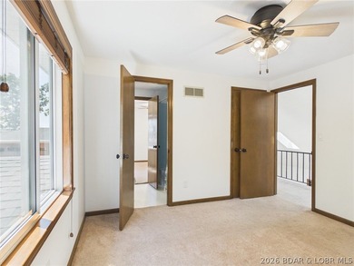 ***MOTIVATED SELLERS*** Lake living is easy in this beautiful - photo 50