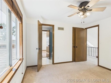***MOTIVATED SELLERS*** Lake living is easy in this beautiful - photo 50