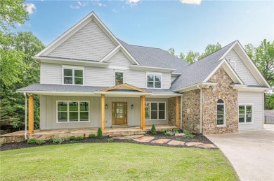 Lake Lanier Home For Sale in Cumming Georgia