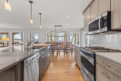 Prestigious Greenway Ave on the north shore of Green Lake is - photo 18