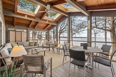 Prestigious Greenway Ave on the north shore of Green Lake is - photo 30