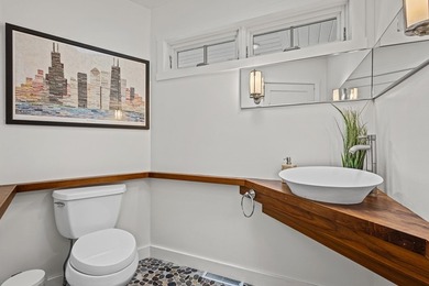 Prestigious Greenway Ave on the north shore of Green Lake is - photo 36