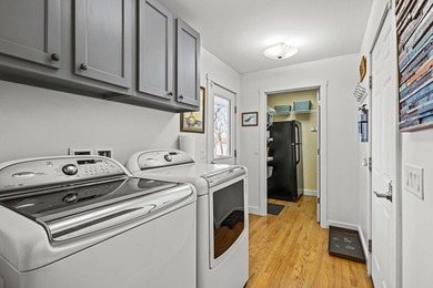 Prestigious Greenway Ave on the north shore of Green Lake is - photo 37