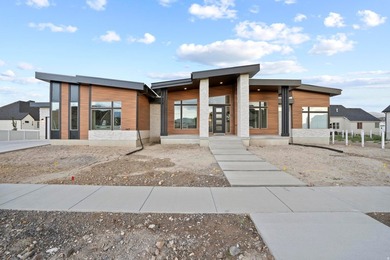 Welcome to this Ultra Modern home with amazing roof lines. Not - photo 45